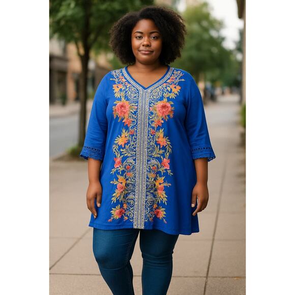 Calessa Women's Tunic Blue Embroidered Shirt Large 3/4 Sleeves Bohemian Top NEW - Picture 1 of 9